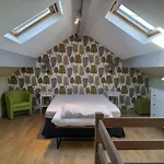 Le Cerf Volant Tatil Evi Libin
